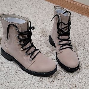 Sorel Lennox Lace Boot